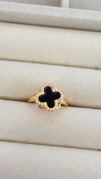 Anillo Dorado Giratorio Trébol Negro