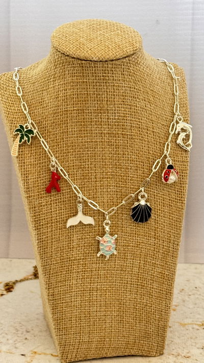Collar Tortuga AB