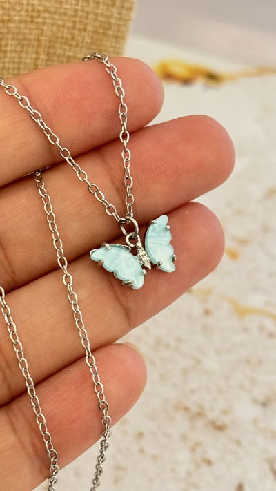 Collar Mariposa Celeste AQ