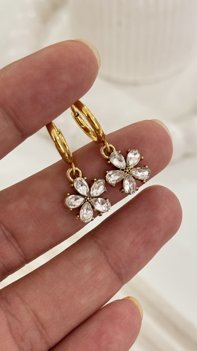 Argollita Flor Cristal AD