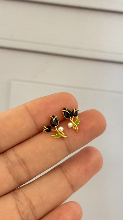 Aros Tulipan Con Perla Negro AD