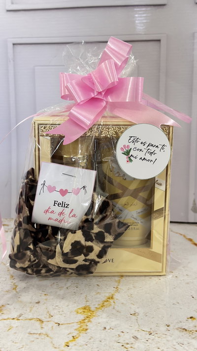 SET PERFUME Y BODY LOTION + Scrunchie
