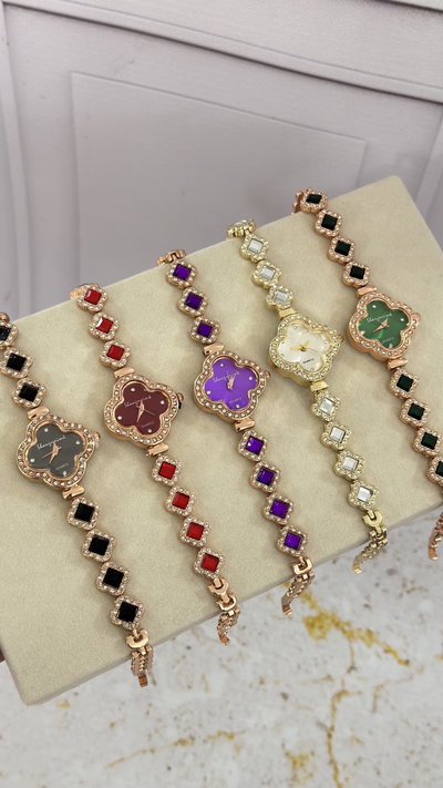 Reloj Dorado Trébol 