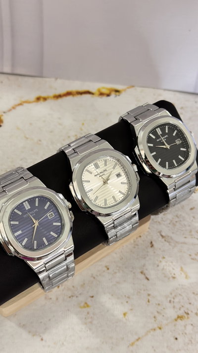 Reloj 779