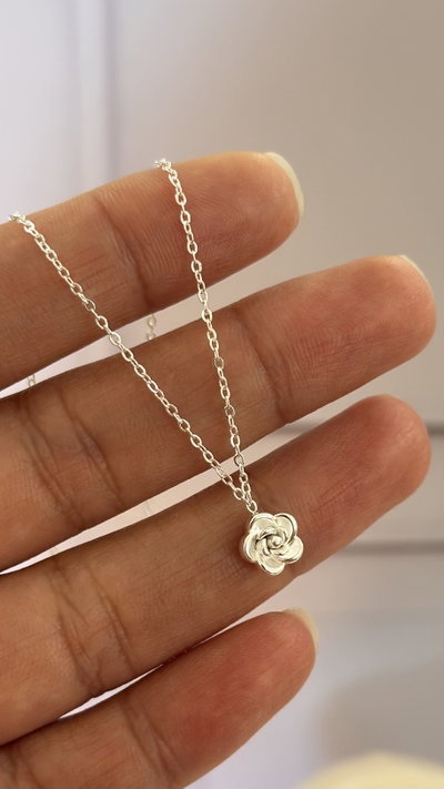 Collar Flor AB