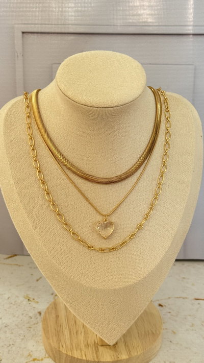 Collar Triple Corazon 