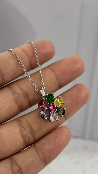 Collar Flor Multicolor Giratorio AQ