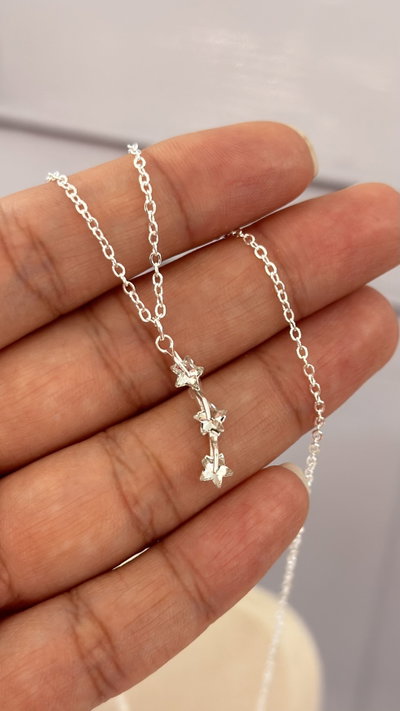 Collar Estrellitas Cubic AB