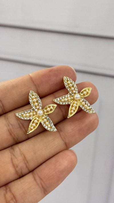 Aros Pasante Estrella De Mar Dorado