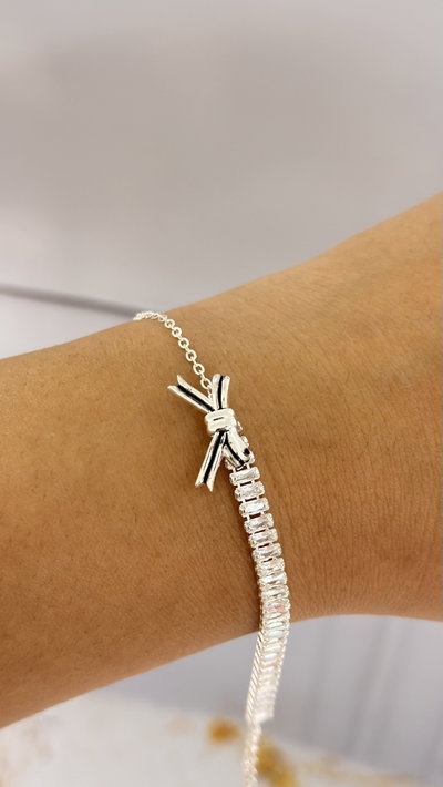 Pulsera Moño y Cubic AB