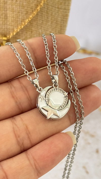 Collar Luna y Estrella AQ