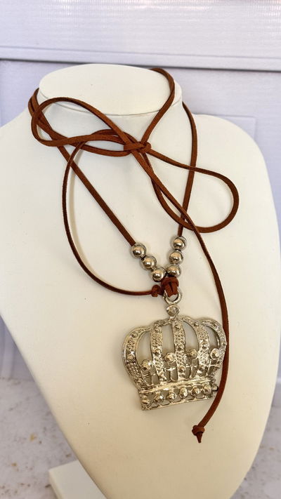 Choker Marrón Corona