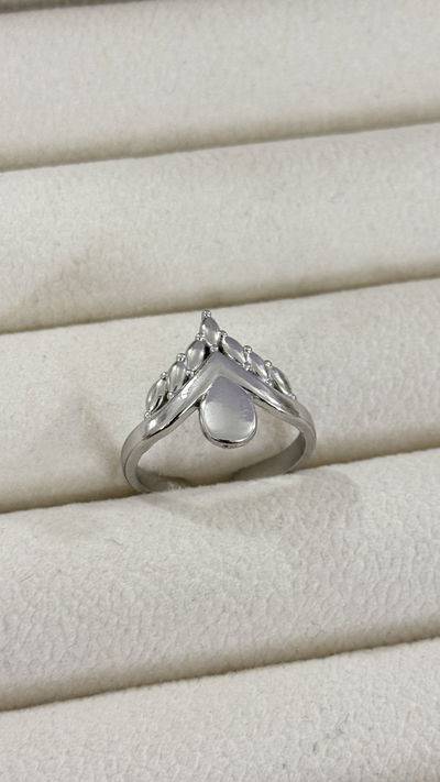 Anillo Ludmila AQ T.18