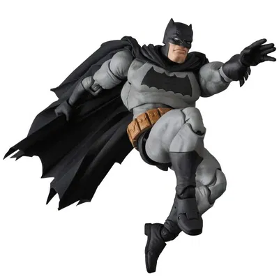 Medicom Toy - Mafex No 106 - DC Comics - Batman - The Dark Knight Returns