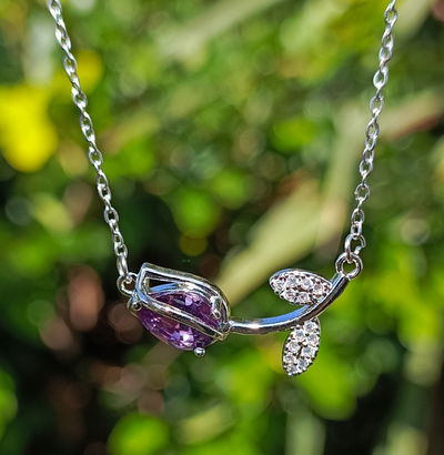 Collar tulipan