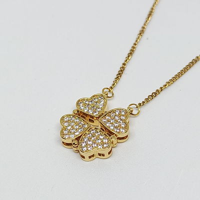 Collar trebol imantado 