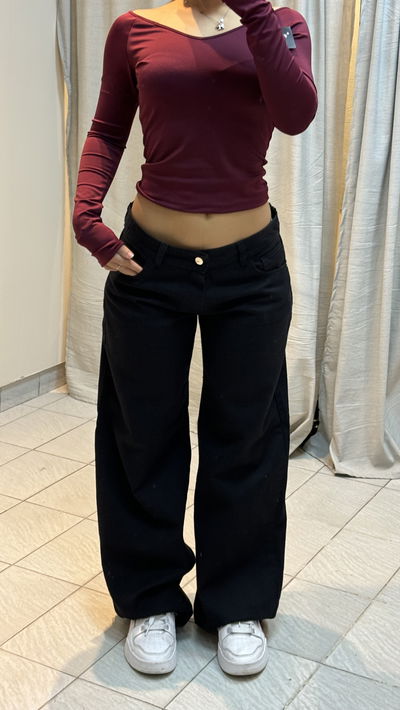 Jeans wide leg negro tiro bajo (36,48,40,42)