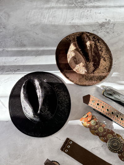 Sombreros de terciopelo 
