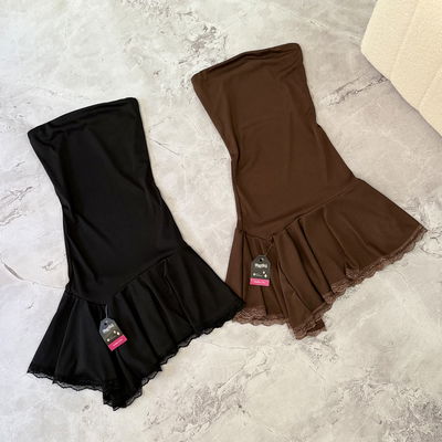 Vestido straples asimétrico 