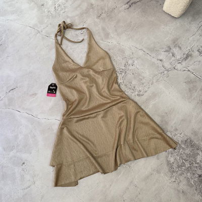 Vestido con volados para atar 