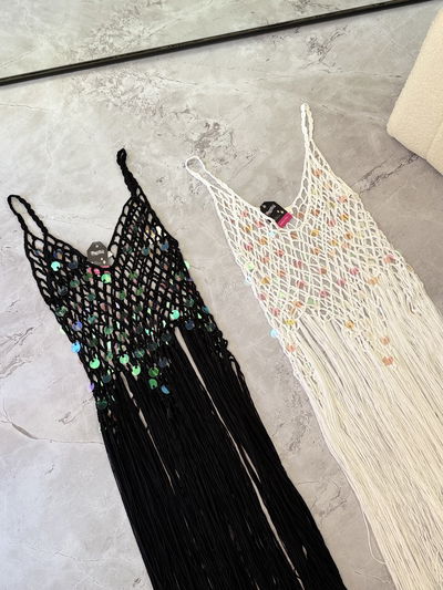 Vestido crochet con lentejuelas 