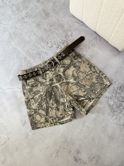 Short camuflado tiro medio / talle 36,38 y 40