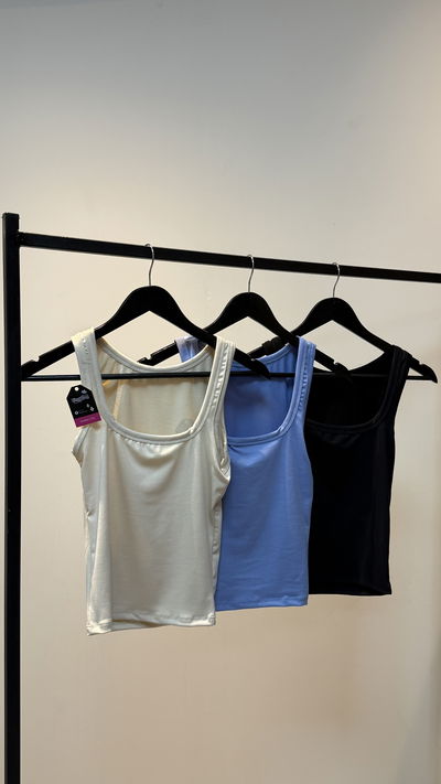 Musculosa básica de algodón 