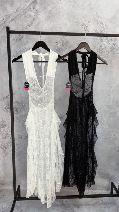 Vestido largo de encaje 