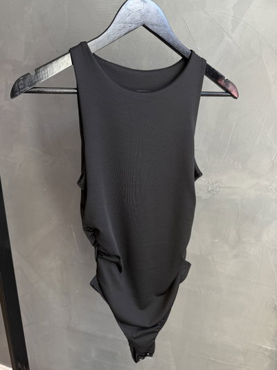 Body básico con frunce 