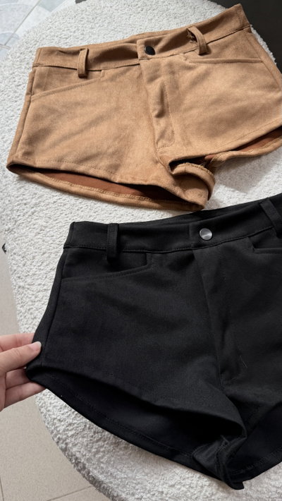 Short de gamuza