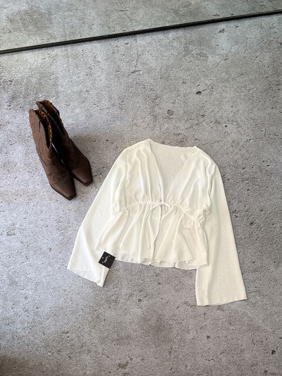 Blusa blanca holgada 