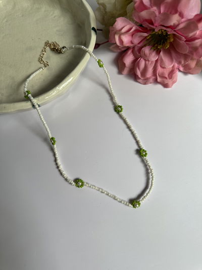 Collar Florcitas 