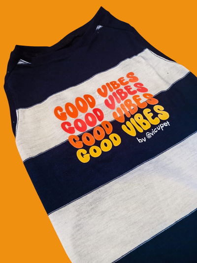 MUSCULOSA GOOD VIBES RAYADA