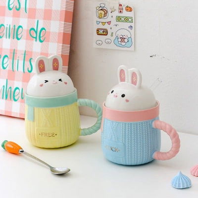 POR ENCARGO- Taza de conejito kawaii con tapa y cucharita