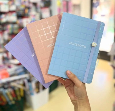 Cuaderno rayado cute sanrio