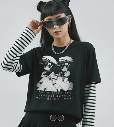 There are federal agents outside my house