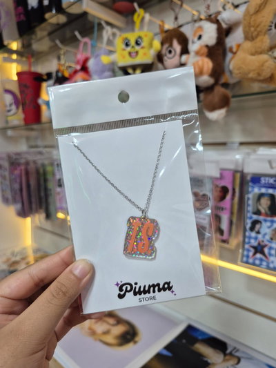 Collar / Taylor Swift