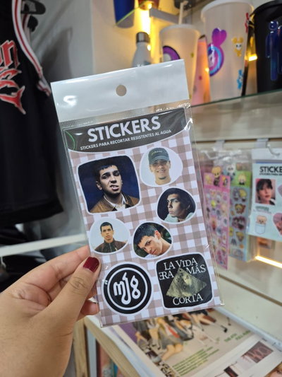 Milo J / Stickers para recortar 
