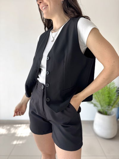 CHALECO OLIVIA NEGRO - 2 talles