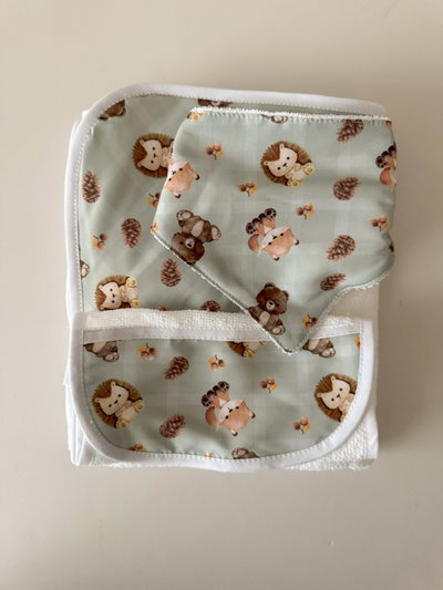 Set Toallón con Capucha "Bosque"