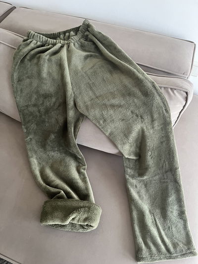Pantalón polar talle 4