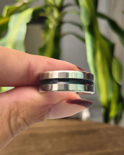 Anillo Línea Simple AQ