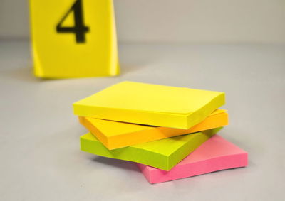 Notas Adhesivas para investigación