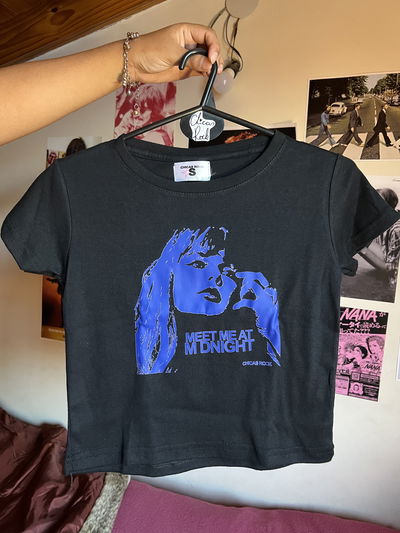 baby tee 'midnights'