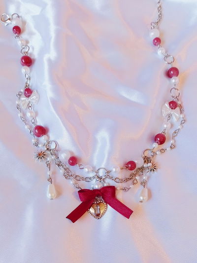 collar red velvet