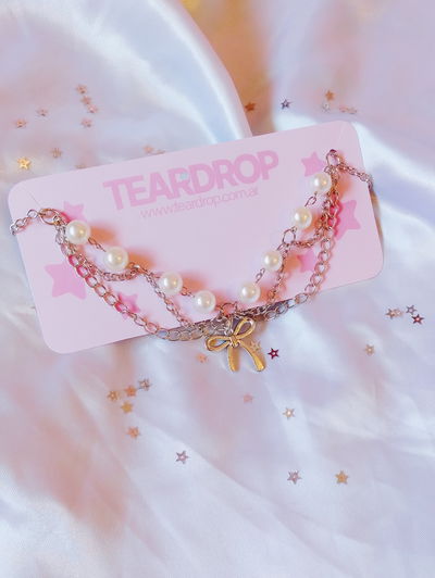 collar honeymoon