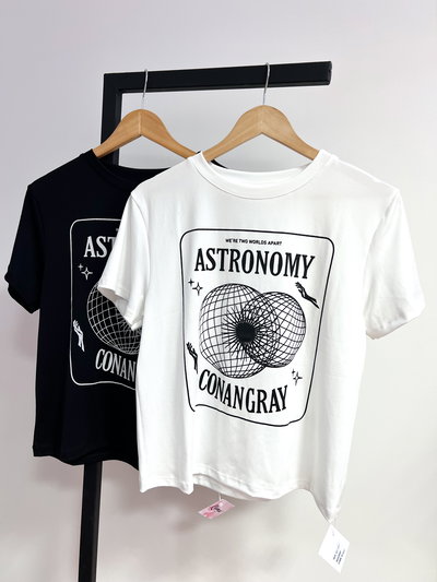 Remera ASTRONOMY