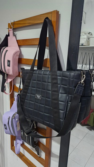 Bolso Maruja negro cuadrados