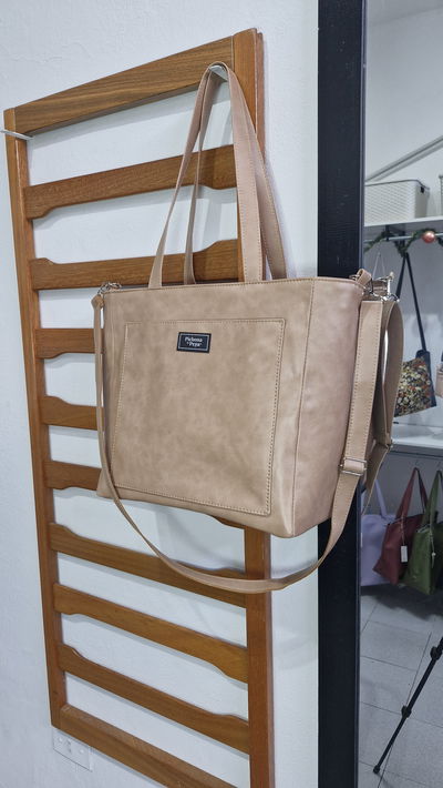 Cartera cruz beige