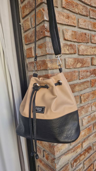 Bandolera Nazarí combinada negro y rosa